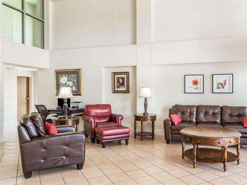 Hotel Ramada By Wyndham Luling Exterior foto